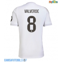 Camisa de time de futebol Real Madrid Federico Valverde #8 Replicas 1º Equipamento 2025-26 Manga Curta